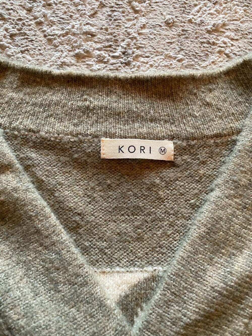 Kori Womens Size M V-Neck Rock & Love Pullover Sweater Grey - Picture 3 of 6